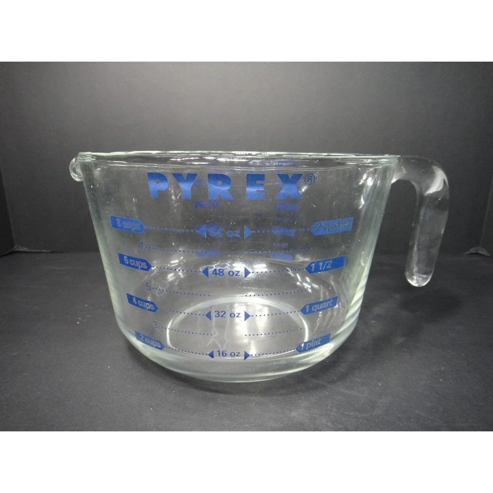 VTG Pyrex 8 Cup 2 Quart Glass Measuring Cup Blue Lettering Made in USA Corning